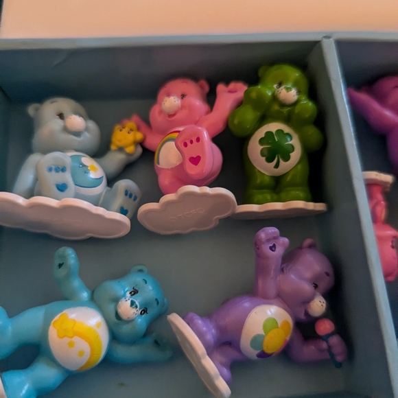 Care Bears Busy Books - Picture 3 of 7